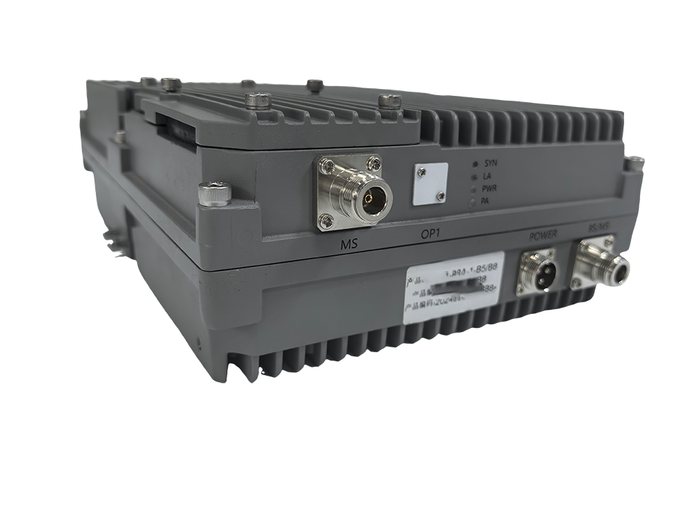  泗阳三频手机信号接收器2000㎡